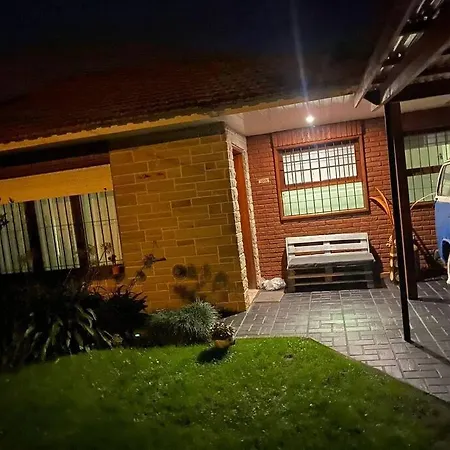 Casa A 3 Cuadras De La Playa Villa Mar del Plata Exterior photo